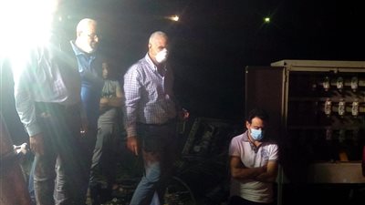 رئيس شركة مياه الجيزة يتفقد أعمال الإصلاح لخط المياه الرئيسي بامبابه... فيديو