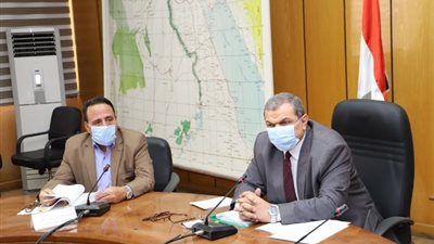 القوى العاملة: صرف 3.8 مليون جنيه إعانات طوارئ لـ 3 ألاف عامل باتحاد العمال والـ 