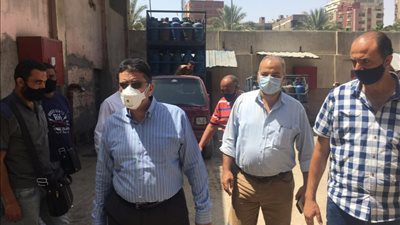 رئيس بوتاجاسكو يتفقد بعض مستودعات القاهرة الكبرى للاطمئنان على توافر أسطوانة البوتاجاز.. صور