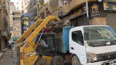 بالصور.. مراكز وأحياء الشرقية تكثف أعمال النظافه والتعقيم والتطهير للشوارع والمنشآت العامة