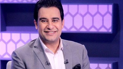 إصابة مذيع بإحدى القنوات الرياضية بفيروس كورونا المستجد