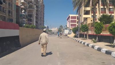 محافظ كفرالشيخ يتابع فتح الشوارع المغلقة بالعاصمة