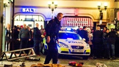الشرطة السويدية: أنباء عن إطلاق نار داخل مركز تجاري في ضواحي ستوكهولم