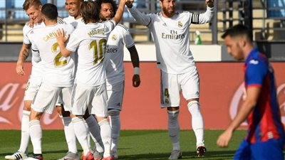 ريال مدريد يسحق إيبار بثلاثية نظيفة فى الدورى الأسبانى