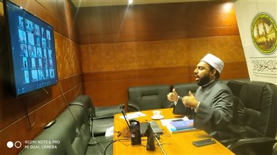 د. عبدالفتاح لأئمة الهند : عليكم بتبنى فكر التعدد والاختلاف والتعايش لمحاربة الفكر المتطرف