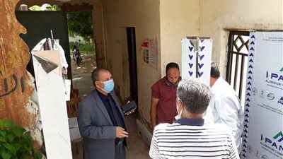 بوابات تعقيم لتأمين سلامة العاملين بالمنظومة التعليمية فى الوادى الجديد