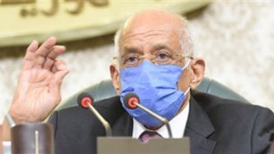 انفوجراف ... رئيس البرلمان يوجه رسائل للحكومة والشارع المصرى خلال جلسات 