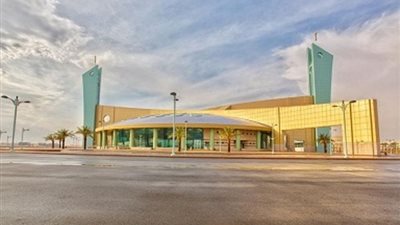مسجد جامعة تبوك تحفة معمارية بتصميم الحضارة الحديثة