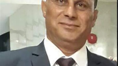 طلاب ثانوية العاشر يؤدون الإمتحانات بلا شكاوى