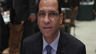 مشهور: أصبحت هناك أهمية متزايدة لدور الصيادلة مع انتشار بروتوكولات علاج كورونا الخاطئ