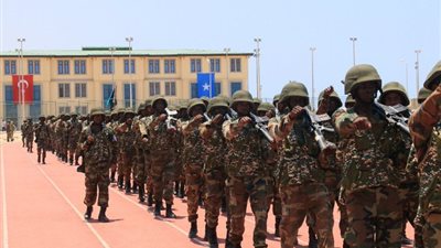 تفجير انتحاري قرب مركز تجنيد للجيش الصومالي غربي مقديشو