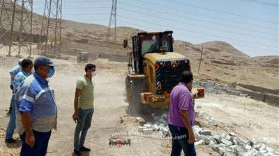 محافظ أسيوط: إزالة 15 حالة تعدي على أراضي زراعية وأملاك دولة بأبوتيج