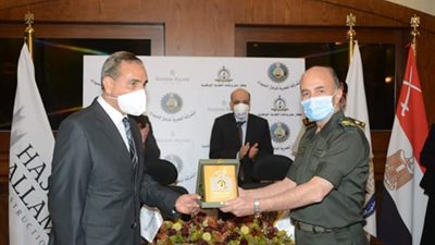 القوات المسلحة توقع عقداً لإنشاء مصنعين لفصل المعادن الإقتصادية من الرمال السوداء