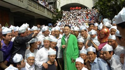 الشيخ محمد حبيب اليماني: مسلمو الصين بعيدون عن التطرف.. لتمسّكهم بالصوفية الحقَّة