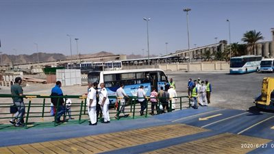وزير النقل يتابع وصول 562 راكبا من العالقين بالسعودية