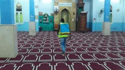 مواصلة حملة تعقيم وتطهير المساجد بالتعاون مع مؤسسات المجتمع المدنى بالأقصر
