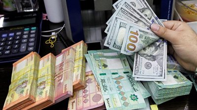 الرئيس اللبناني يبحث مع البنك المركزي جهود معالجة وضع الليرة وضبط ارتفاع الدولار