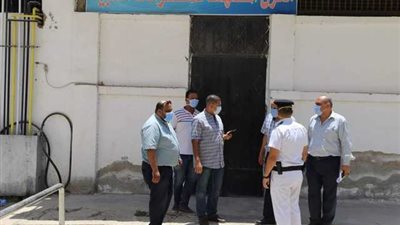 اللجنة الدائمة لإدارة أزمة كورونا تتفقد مستشفى السويس العام