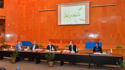 مجلس جامعة أسيوط يرحب بانضمام العميد الجديد لكلية الطبوينعى وفاة نائب رئيس الجامعة الأسبق