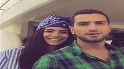 بعد زواجه من راندا رياض.. الشرنوبى يطلب الزواج من هدى المفتى