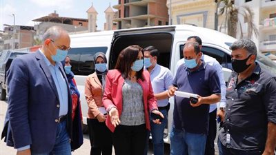 محافظ دمياط تتفقد رصف القرى وتوجه بتكثيف حملات رفع الإشغالات .صور