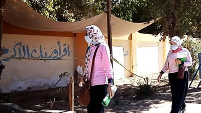 أول تعليق لطلاب الثانوية العامة بالوادى الجديد حول سهولة الكيمياء ومستوى الجغرافيا