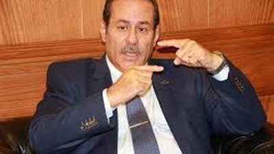 رئيس بنك saib: 
