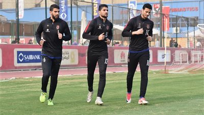 تدريبات قوية لحراس الأهلي استعدادا لعودة الدوري