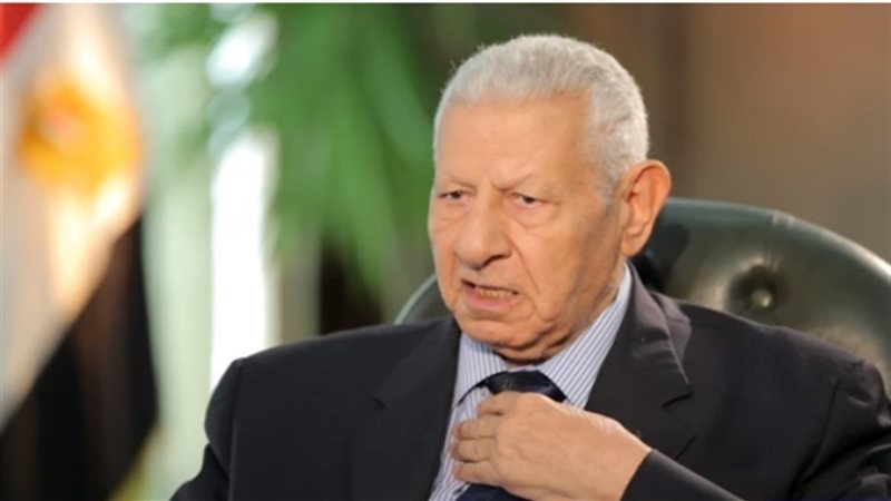 الكاتب الصحفي الكبير