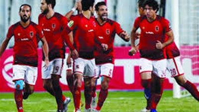 نجم الاهلى يضع شرطًا للموافقة على تمديد إعارته
