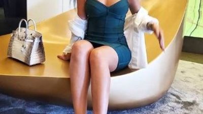 جورجينا تغازل رونالدو على يخت في عرض البحر ..صور