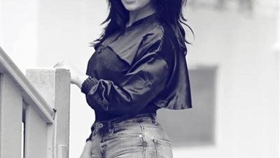 إطلالة أنيقة وظهور رائع للفنانة إيمان سلامه عبر انستجرام