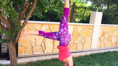 شاهد .. مريم حسن تستعرض رشاقتها بإطلالة رياضية .. صور