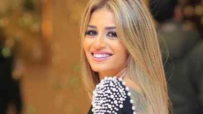 منة فضالى 