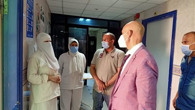 وكيل وزارة الصحة يفاجئ مستشفي ديرب نجم وأعمال التطوير بالقنايات المركزي