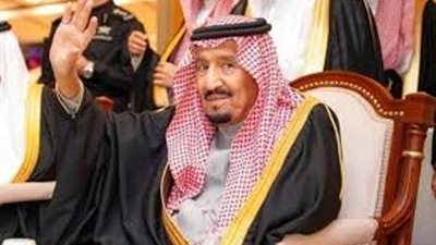الملك سلمان يترأس جلسة مجلس الوزراء عبر الاتصال المرئي