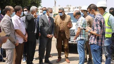 محافظ سوهاج يتفقد مشروعات الطرق والكبارى في 3 مراكز بتكلفة مليار جنيه.صور