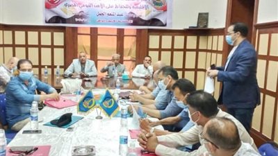 العاملين بالبناء والأخشاب يشيدون بدور القوات المسلحة في إحباط المخططات الإرهابية