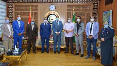 الدكتور أيمن مختار وأحمد سمير يدشنان رياضة الميني فوتبول بمحافظة الدقهلية