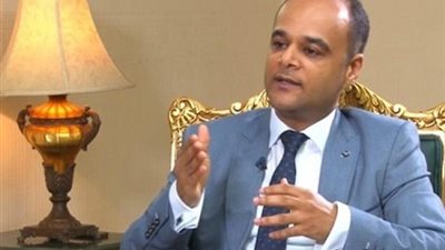 متحدث الوزراء يكشف تفاصيل قرارات مواعيد غلق المحلات والمقاهي.. فيديو