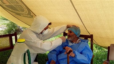 شفاء عجوز عمره 103 أعوام من كورونا