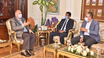 محافظ أسيوط: جامعة تكنولوجية وعناصر جذب سكاني لمدينة ناصر الجديدة