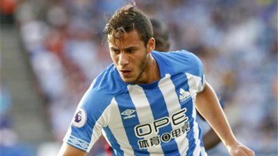 هدرسفيلد يلاعب الأهلي في صفقة رمضان صبحي