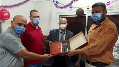 وكيل وزارة الصحة يتفقد الخدمات الطبية بمستشفي ديرب نجم