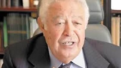 بمناسبة عيد الأضحى.. رجائى عطية يهنىء المحامين بمصر والوطن العربى