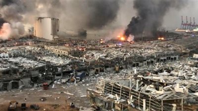سحابة سامة تهدد سكان بيروت بعد انفجار المرفأ