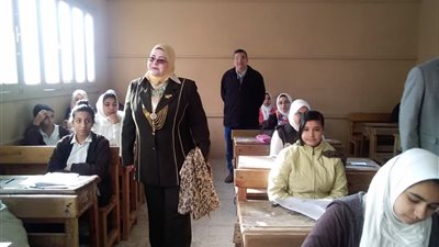 كشك تتفقد لجان امتحانات الشهادة الاعدادية بكفرالشيخ