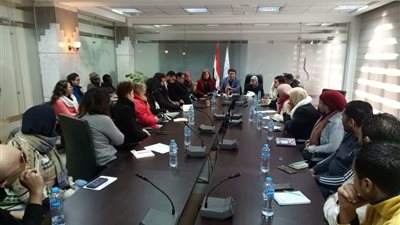 حوار مجتمعي مع الشباب والجمعيات لتوحيد العمل البيئي