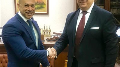 اعلام المصريين توقع بروتوكول تطوير التلفزيون المصري