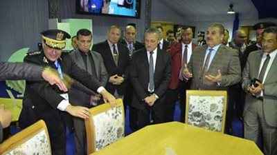 الداخلية تفتتح معرض مصلحة السجون احتفالا بعيد الشرطة.. صور